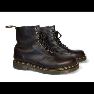 Dr. Martens 1460 8-Eye Boot